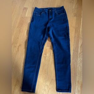 Blue Spice
Jeans Size 13